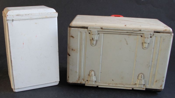 MFZ Fuchs Toys Washer and Refirgerator 1960 Tinmodels Batteriedrive (5741)